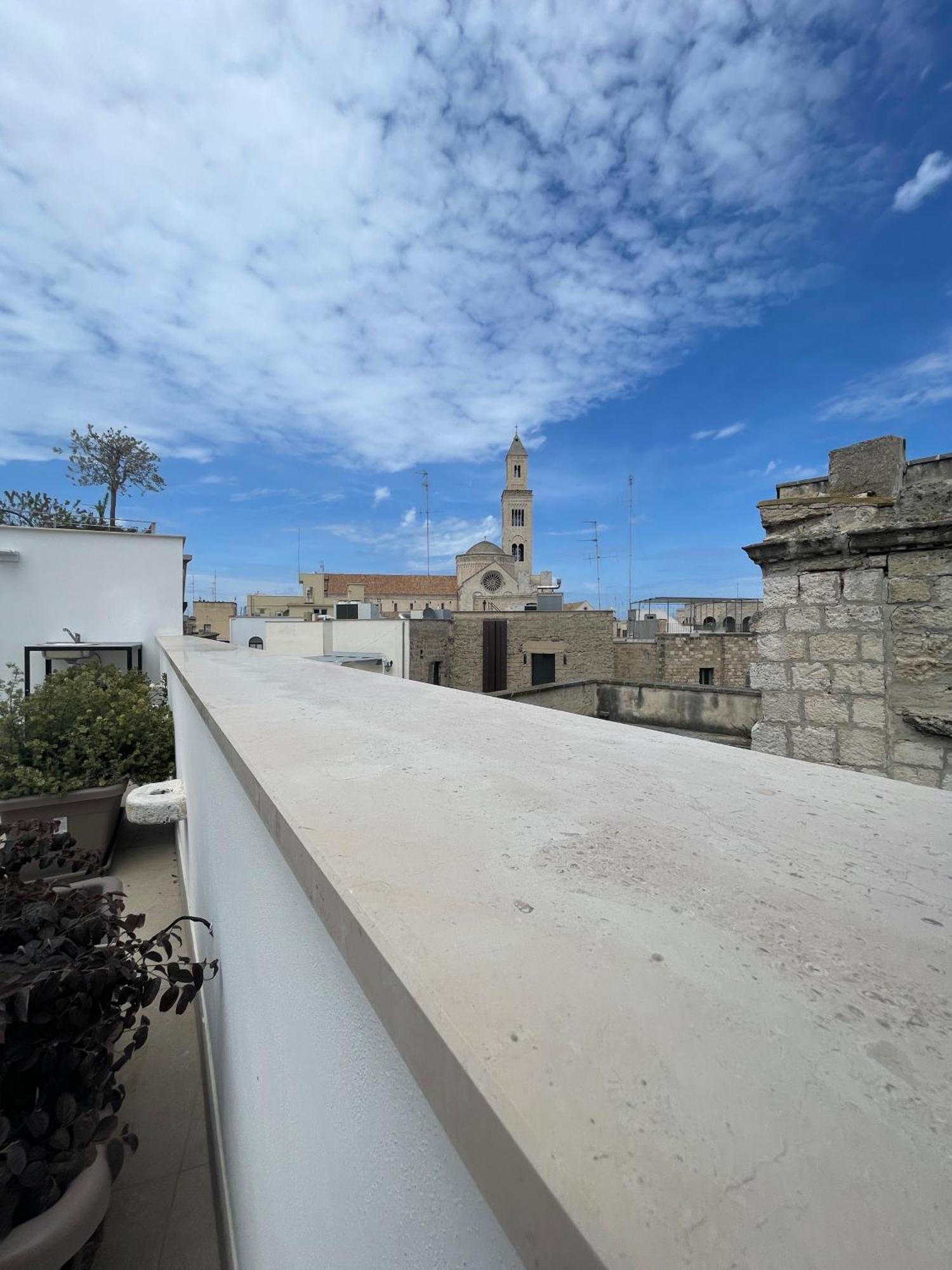 Palazzo Boccapianola Apartment Bari Exterior foto
